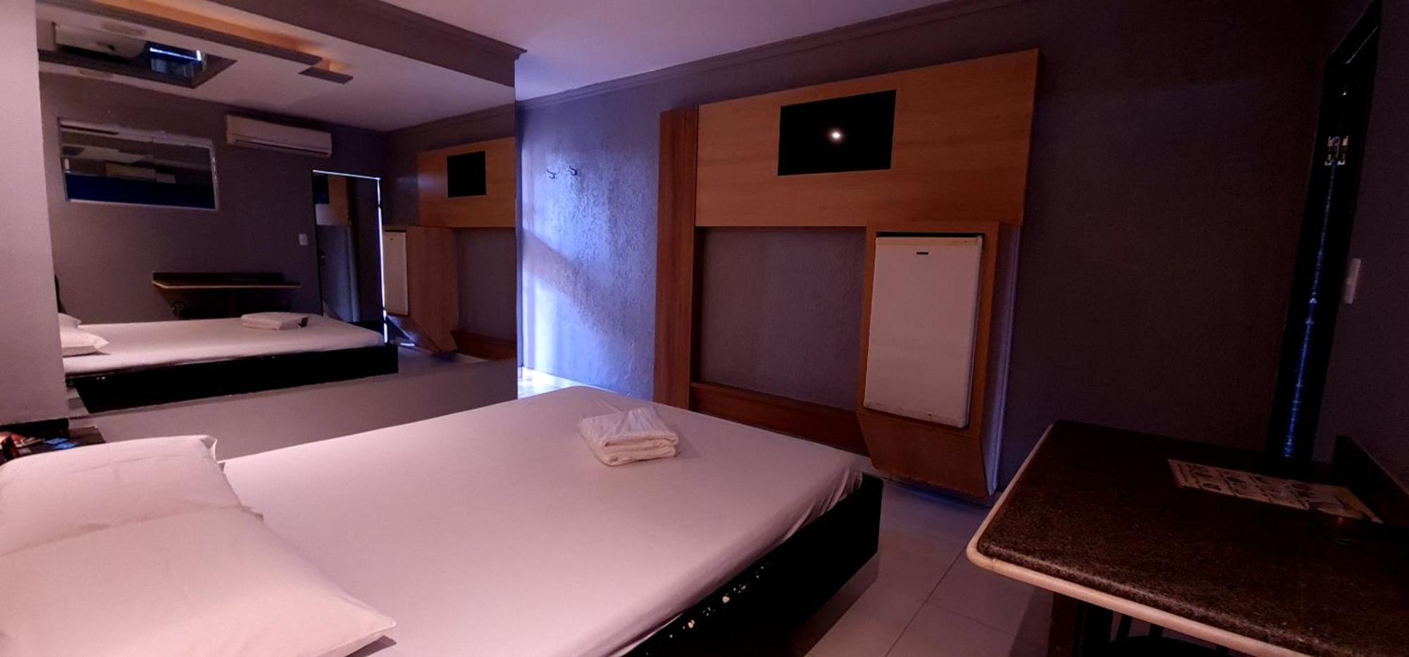 Gran Motel Gyn Гояния Экстерьер фото